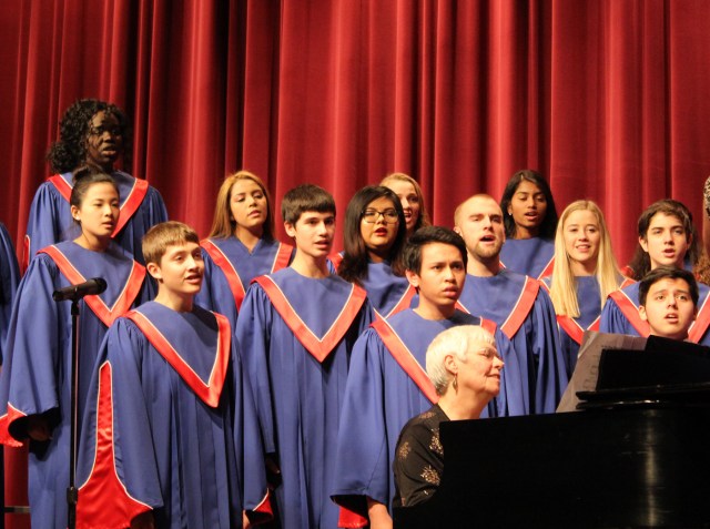 Choir2.jpg